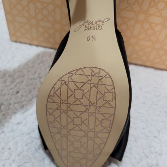 NEW Jewel Badgley Mischka Kora Kitten Heel Mules w Large Bow Black SIZE 6.5 - Picture 6 of 7